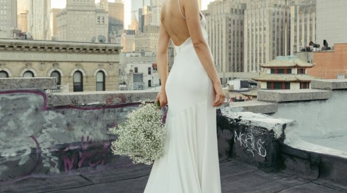 How To Choose The Perfect Wedding Dress For Your Body Type
